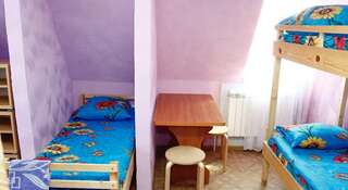 Гостиница Hostel Agat Омск Двухъярусная кровать в общем номере для женщин с 5 кроватями-2