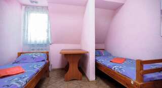 Гостиница Hostel Agat Омск Кровать в общем номере с 2 кроватями-4